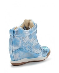 Голубые замшевые кроссовки на танкетке от Burlesque