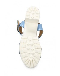 Голубые кожаные босоножки на каблуке от Wilmar