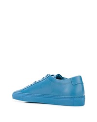 Мужские голубые кожаные низкие кеды от Common Projects