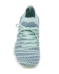 Женские голубые кроссовки от adidas