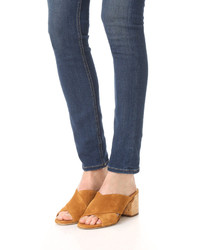 Голубые сабо от Sigerson Morrison