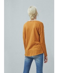 Женская горчичная футболка с длинным рукавом от Mango