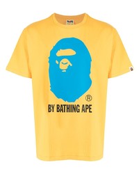 Мужская горчичная футболка с круглым вырезом с принтом от A Bathing Ape