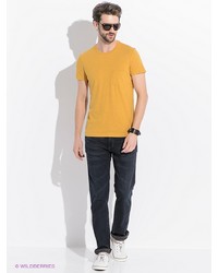 Мужская горчичная футболка от Lee