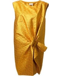 Горчичное платье-футляр от Lanvin