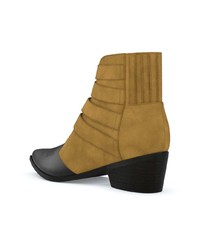 Горчичные замшевые ботильоны от Toga Pulla