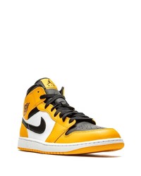 Мужские горчичные кожаные высокие кеды от Jordan