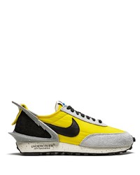 Мужские горчичные кроссовки от Nike