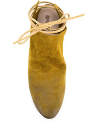 Горчичные сабо от Marsèll