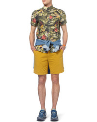 Мужские горчичные шорты от Ami