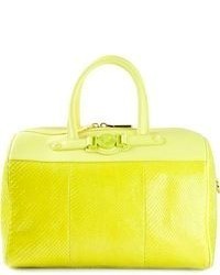 Желтая кожаная большая сумка от Versace
