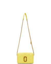 Желтая кожаная стеганая сумка через плечо от Marc Jacobs
