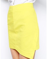 Желтая мини-юбка от AX Paris