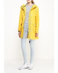 Женская желтая парка от Luhta