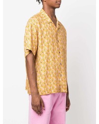 Мужская желтая рубашка с коротким рукавом с "огурцами" от Stussy