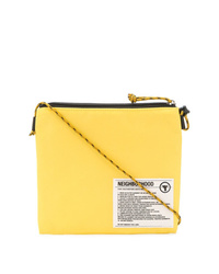 Желтая сумка почтальона из плотной ткани с принтом