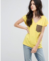 Женская желтая футболка с леопардовым принтом от Vila