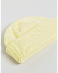 Мужская желтая шапка от Asos