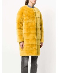 Желтая шуба от Liska