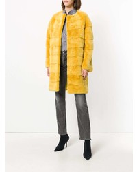 Желтая шуба от Liska