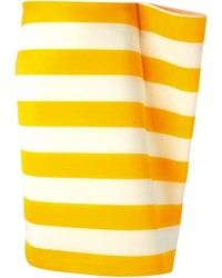 Желтая юбка-карандаш в горизонтальную полоску