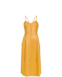 Желтое кожаное платье-миди
