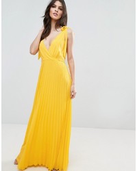Желтое платье-комбинация со складками от Asos