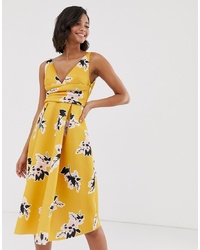 Желтое платье-миди с цветочным принтом от ASOS DESIGN