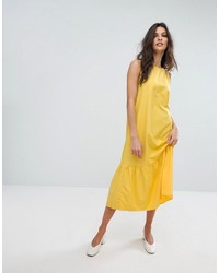 Желтое платье-миди от Mango