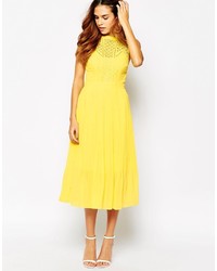Желтое платье-миди от Warehouse