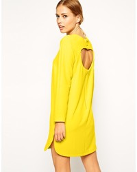 Желтое платье прямого кроя от Asos