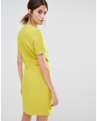 Желтое платье прямого кроя от Whistles