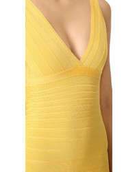 Желтое платье от Herve Leger
