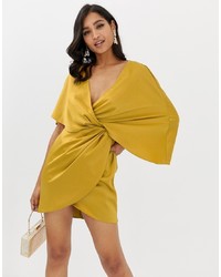 Желтое сатиновое платье с запахом от ASOS DESIGN