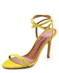Желтые босоножки на каблуке от Divina