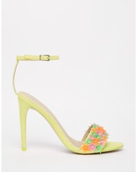 Желтые босоножки на каблуке от Asos