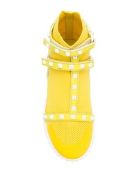 Женские желтые высокие кеды из плотной ткани от Valentino