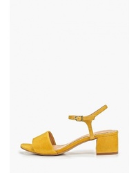 Желтые замшевые босоножки на каблуке от Gioseppo
