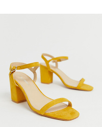 Желтые замшевые босоножки на каблуке от Glamorous Wide Fit