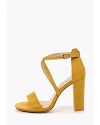 Желтые замшевые босоножки на каблуке от Marquiiz