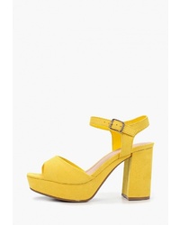 Желтые замшевые босоножки на каблуке от T.Taccardi