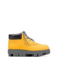 Желтые замшевые ботинки на шнуровке