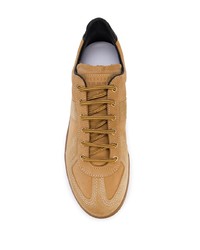 Мужские желтые замшевые низкие кеды от Maison Margiela