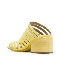 Желтые замшевые сабо от Marsèll