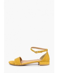 Желтые замшевые сандалии на плоской подошве от Gioseppo