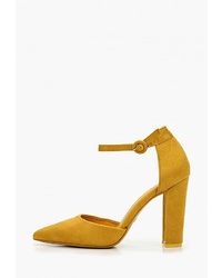 Желтые замшевые туфли от Barbara Barbieri