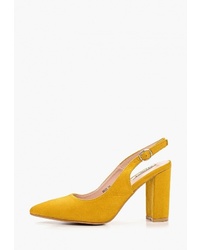 Желтые замшевые туфли от Clowse