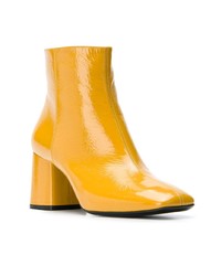 Желтые кожаные ботильоны от Casadei