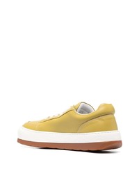 Мужские желтые кожаные низкие кеды от Sunnei