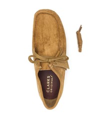 Мужские желтые кожаные повседневные ботинки от Clarks